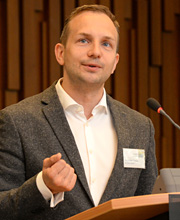 Alexander Tirpitz vom EO-Institut