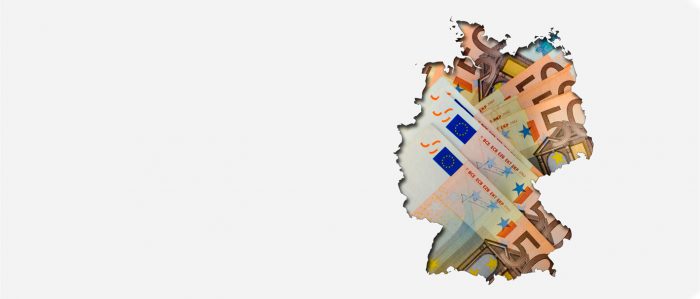 Deutschlandkarte mit Geldscheinen