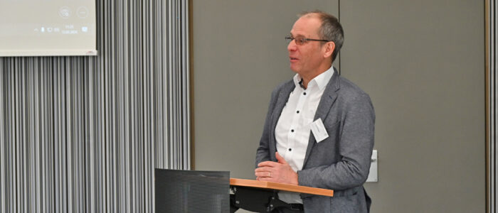 Das Bild zeigt Professor Bernd Fitzenberger, Direktor des IAB.